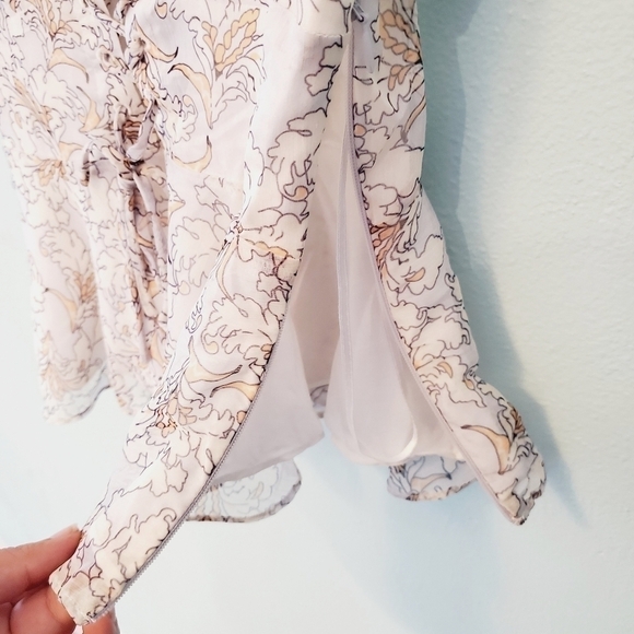 The EAST ORDER HARLIE FLORAL LACE-UP CAMISOLE TOP - Picture 6 of 8